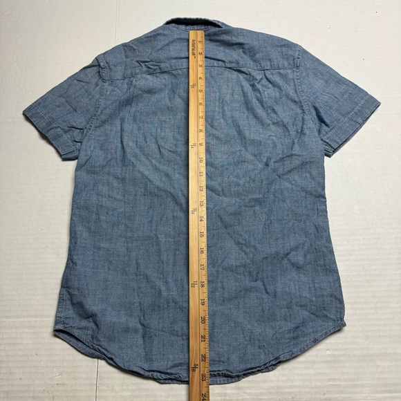 2 J. Crew Crewcuts Short Sleeve Button Up Shirts Boys' Size: 12 - Picture 11 of 11